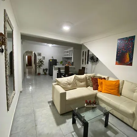 Casa Entero - Cerca Al Castillo San Felipe *